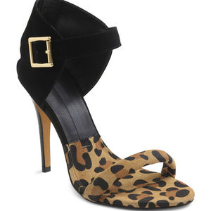 KENSIE RAVETTE LEOPARD OPEN TOE HEELS 9.5